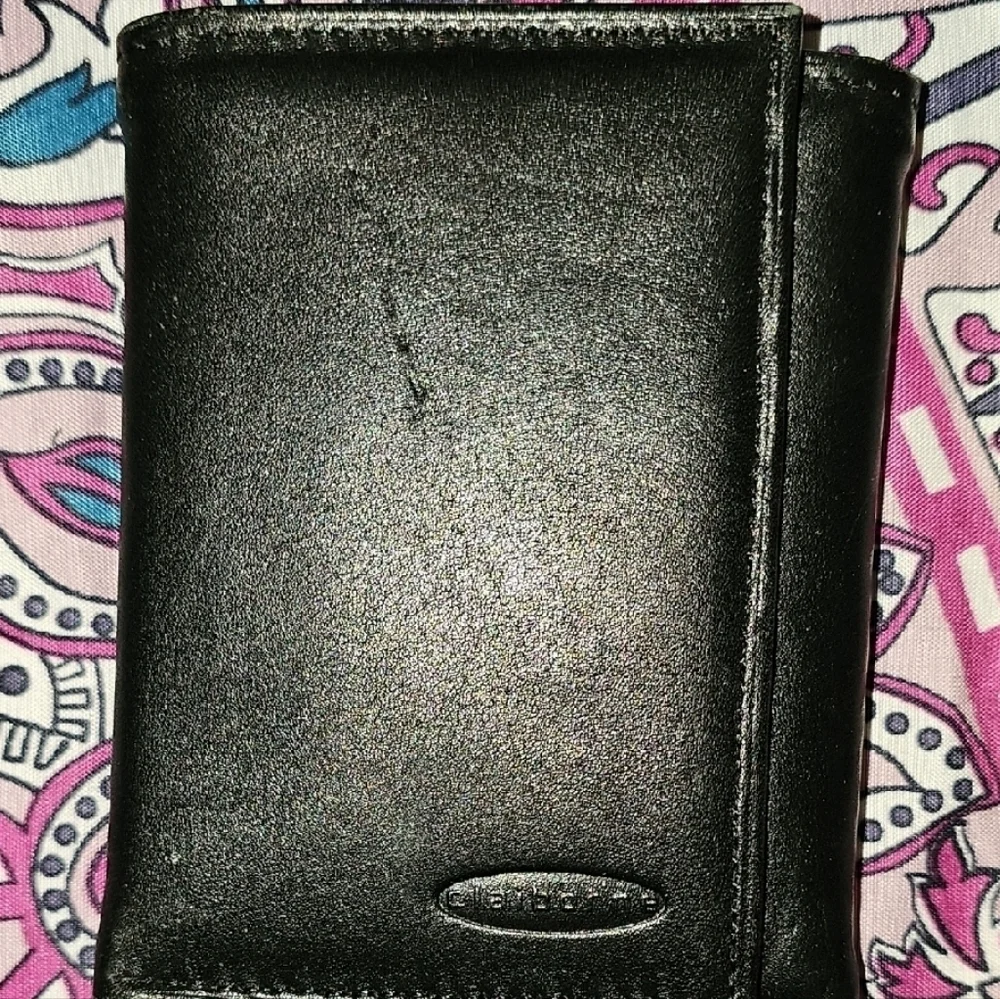 Claiborne NWOT Men's Black Leather Trifold Wallet